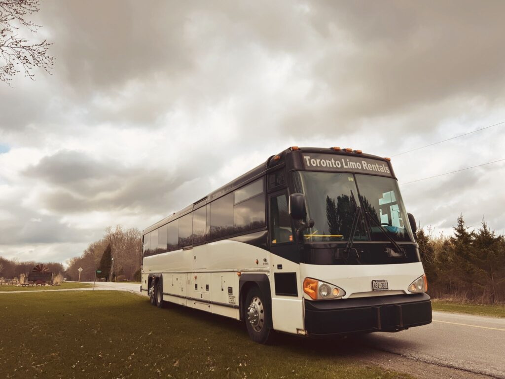 Toronto limo bus