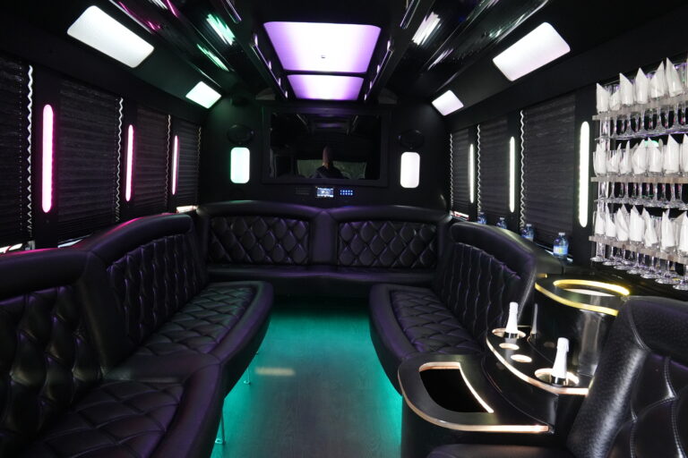 toronto party bus